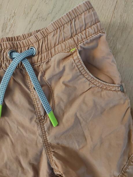 Podšité nohavice, f&f,92