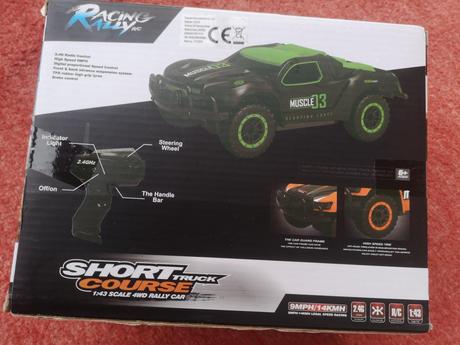 Racing rally muscle auto na diaľkové ovládanie1/43,