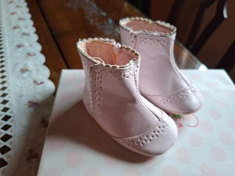 Dievčenské čižmičky, <17