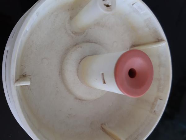 Ako vyčistiť Avent 4v1 od čierneho povlaku?