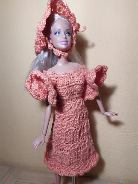 Barbie sada háčkovaného oblečenia,