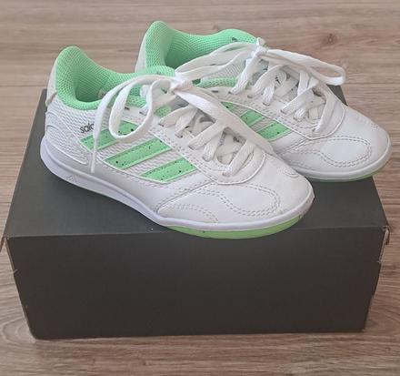 Adidas halovky č.28, adidas,28