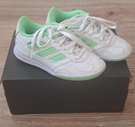 Adidas halovky č.28, adidas,28