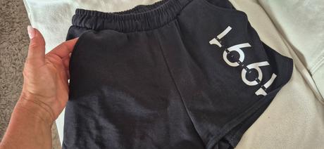Šortky, h&m,164