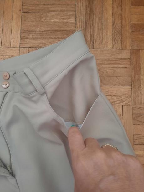 Dámske nohavice, 42