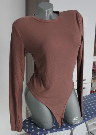 Body s rukavmi, l