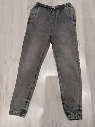 Džínsy, reserved,170