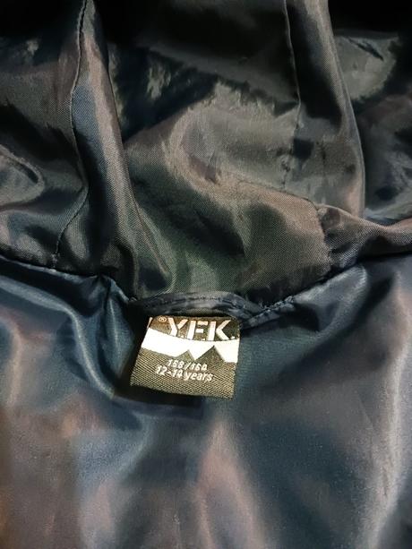 Prechodná bunda, 158