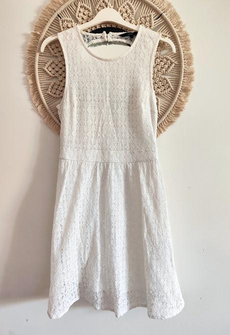 Čipkované šaty, vero moda,m