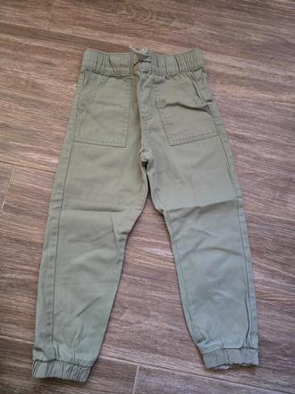 Nohavice č.110-116, 110