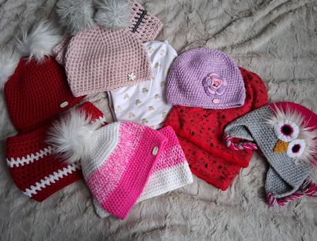 Čiapky hačkovane a šité 134-146, 146