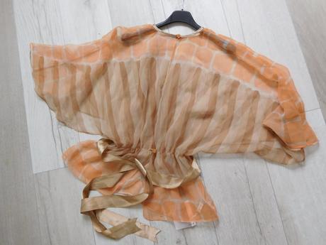 Hnedá blúzočka na plavky, m