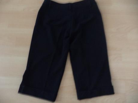 Damske čierne elegantne 3/4 nohavice, m