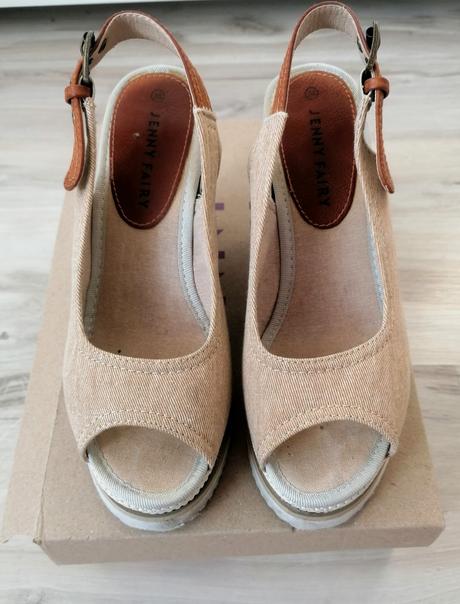 Sandal na platforme č.36, 36