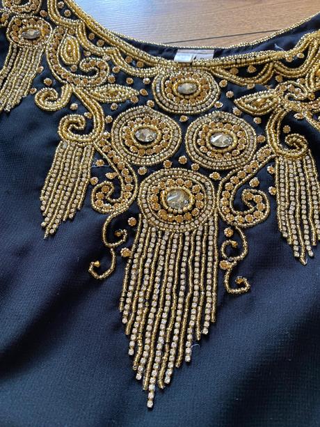 Dámske šaty z dubaja, 