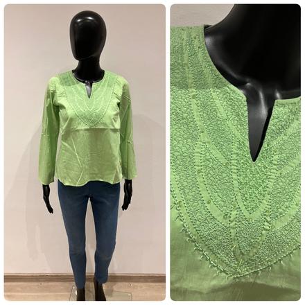 Dámska zelená blúzka s vyšívaným vzorom (m), s.oliver,m