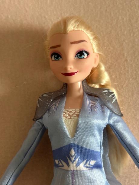 Bábika elsa z frozen ii. - hasbro  č.33, 