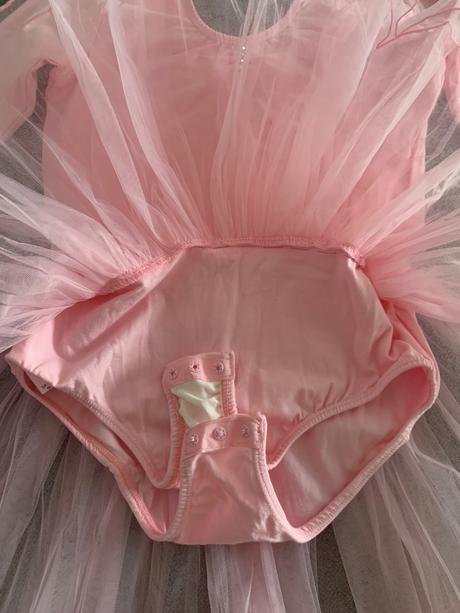 Baletne body so suknou, 140