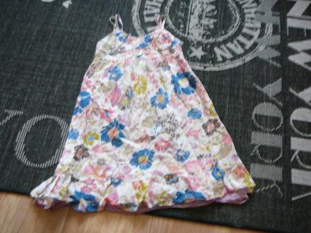 Dievcenske saty, 122