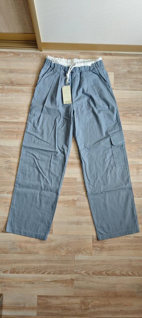 Bavlnené nohavice rovného strihu, reserved,158