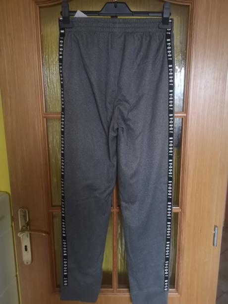Jordan tepláky veľkosť 13-15 rokov, air jordan,158 / 164 / 170