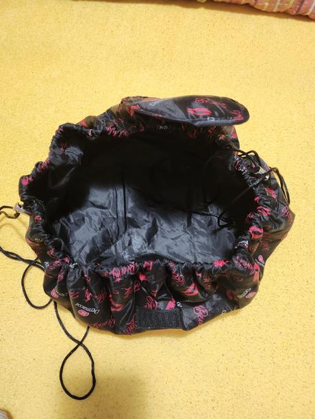 Kozmeticka taštička,