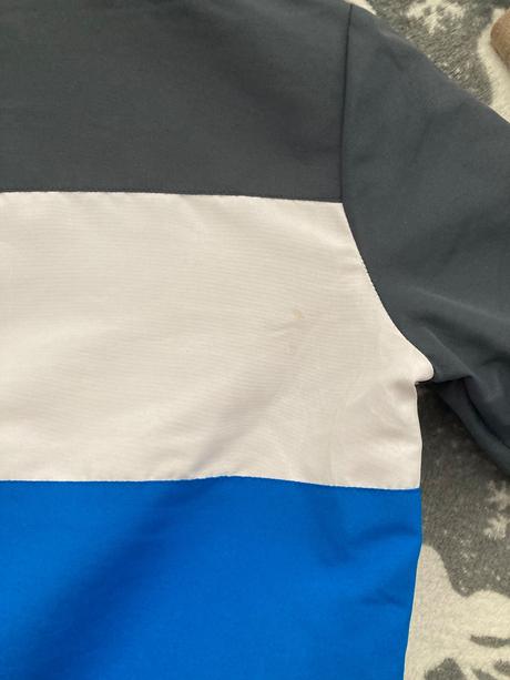 Krásna prechodná bundička, 122