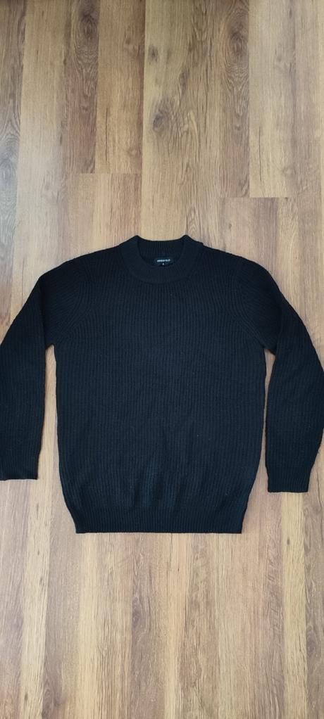 Čierny sveter, gate,s