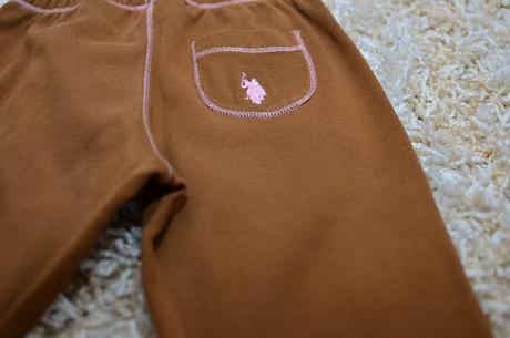 Tepláčky z usa, 74