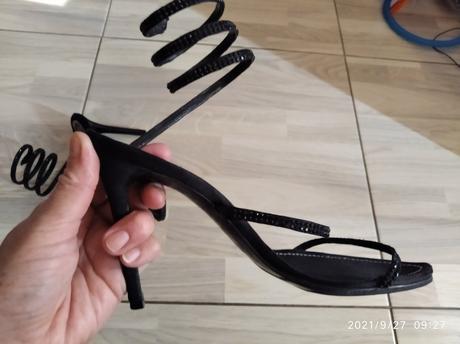 Luxusne talianske sandálky, 37