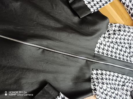 Krásne šatky xs, 146 / 152 / 158 / xs