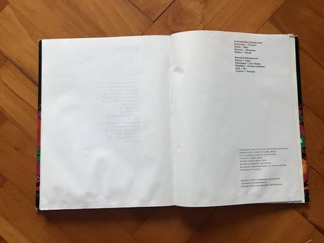 Kniha - népi kézimunkák,