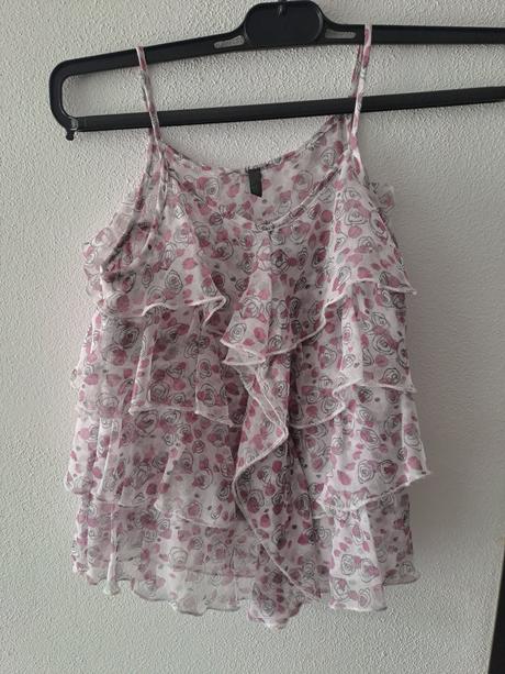 Blúzka s volánmi na ramienka, benetton,116