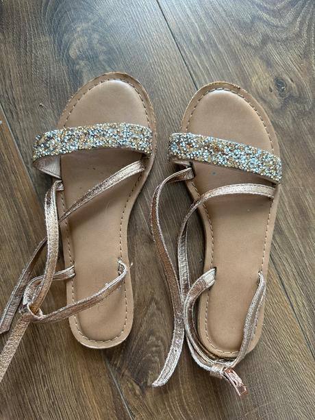 Next sandálky v2, next,34