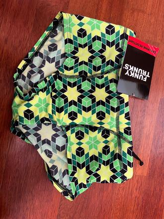 Funky trunks, funky trunks,158