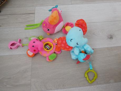 Hracie látkové hrkáločky, 