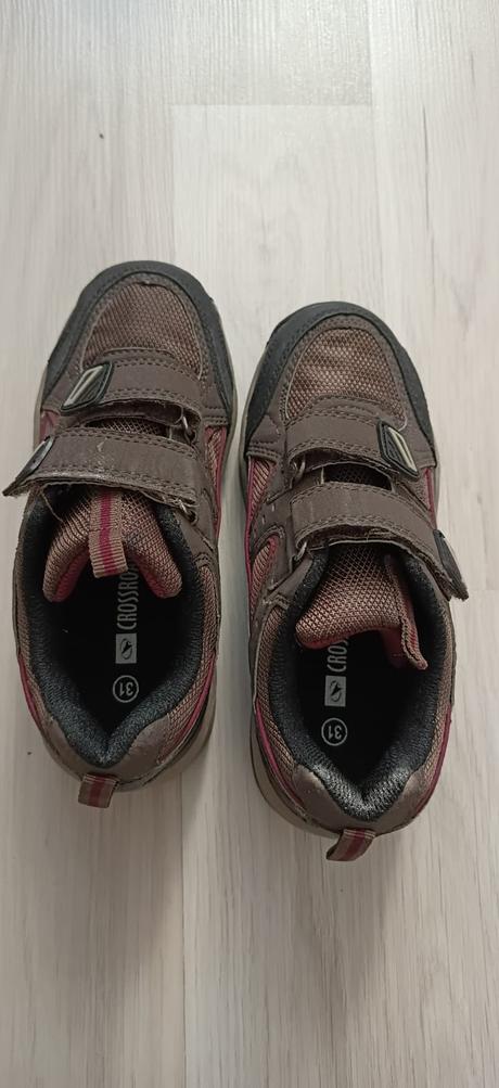 Chlapčenská treková obuv, 31