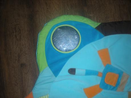 Hracia deka s hrazdičkou, 