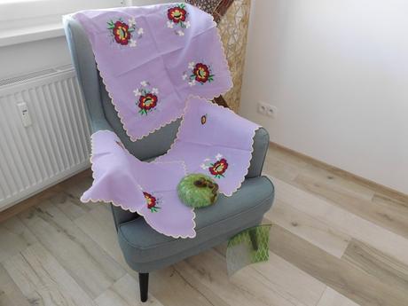 Fialový set obrusov ručne vyšívaný, 