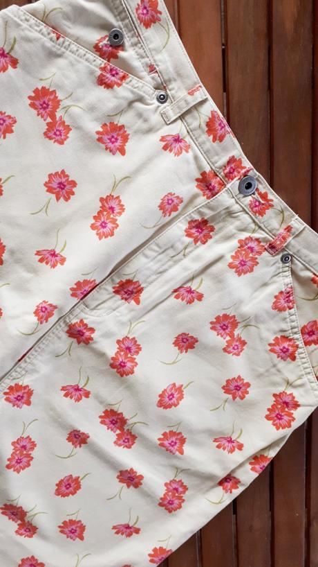 Sukna kvietkovaná  vel 38/40, m