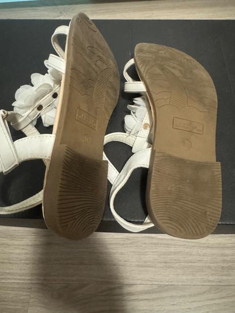 Sandále s kamienkami, nelli blu,34