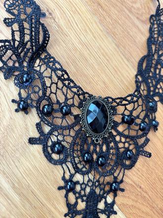 Náhrdelník čierna čipka, 