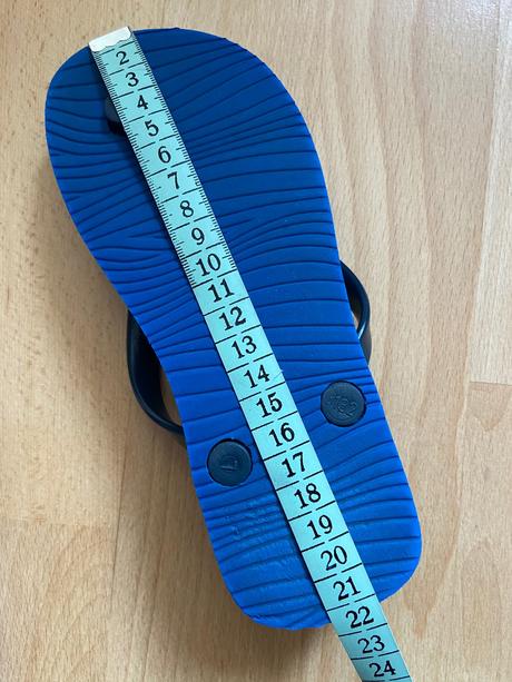 Flip-flops malo nosene velkost 31/32, tribord,31