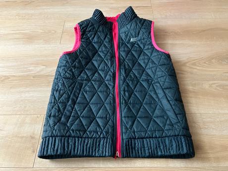 Tenšia obojstranná vesta, nike,158