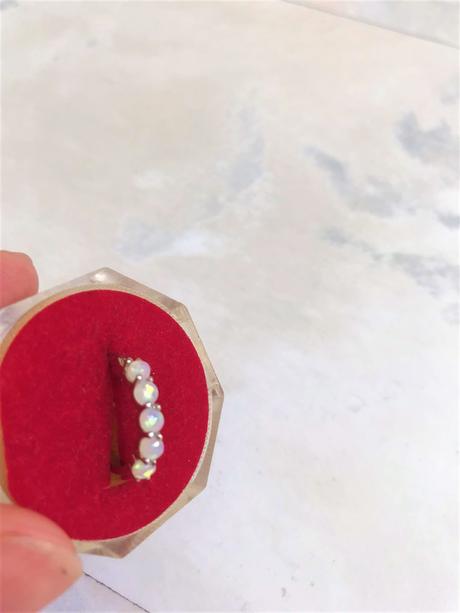 Náušnice s opálom,