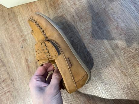 Chlapčenské mokasíny, 25