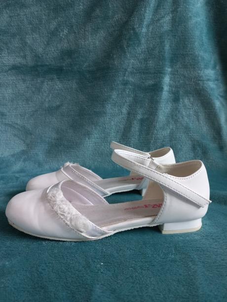 Biele topanočky, wojtylko,33