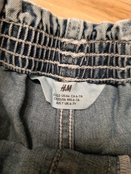 Riflove sortky, h&m,122