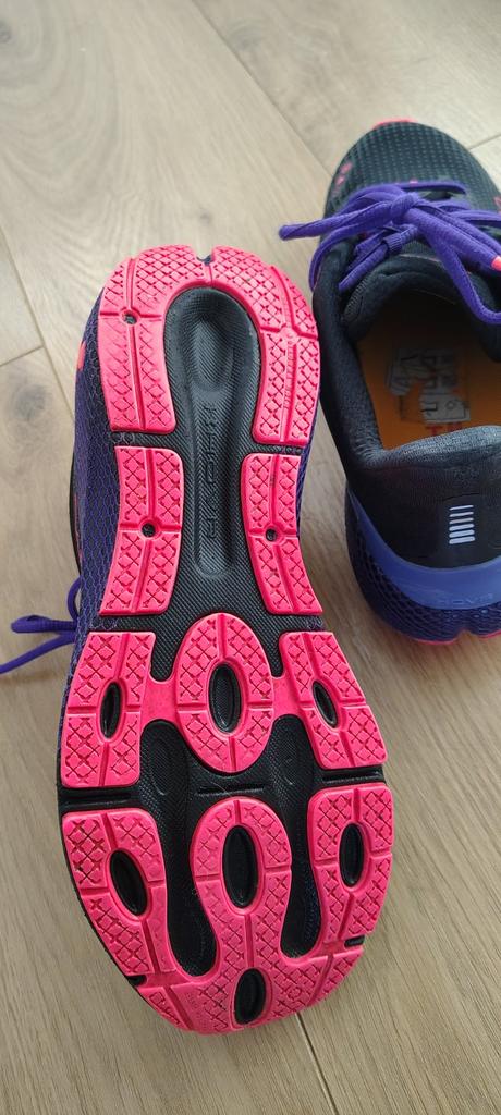 Ua bezecke tenisky 38,5, under armour,38