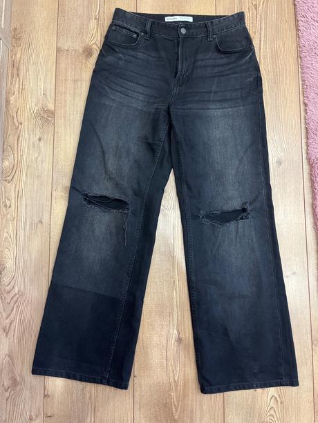 Čierne rifle, bershka,40